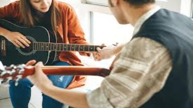 Cara Belajar Alat Musik Secara Otodidak di Rumah